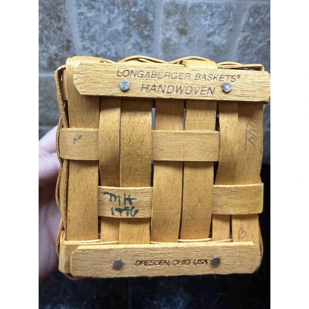 Longaberger J.W. Collection Collectors Club‎ Miniature 2001 Bankers Waste Basket